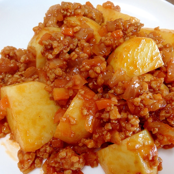 ボリュームおかず じゃがいもの挽き肉ケチャップ炒め レシピ 作り方 By うーころちゃん 楽天レシピ ボリュームおかず じゃがいもの挽き肉ケチャップ炒め レシピ 作り方 By うーころちゃん 楽天レシピ